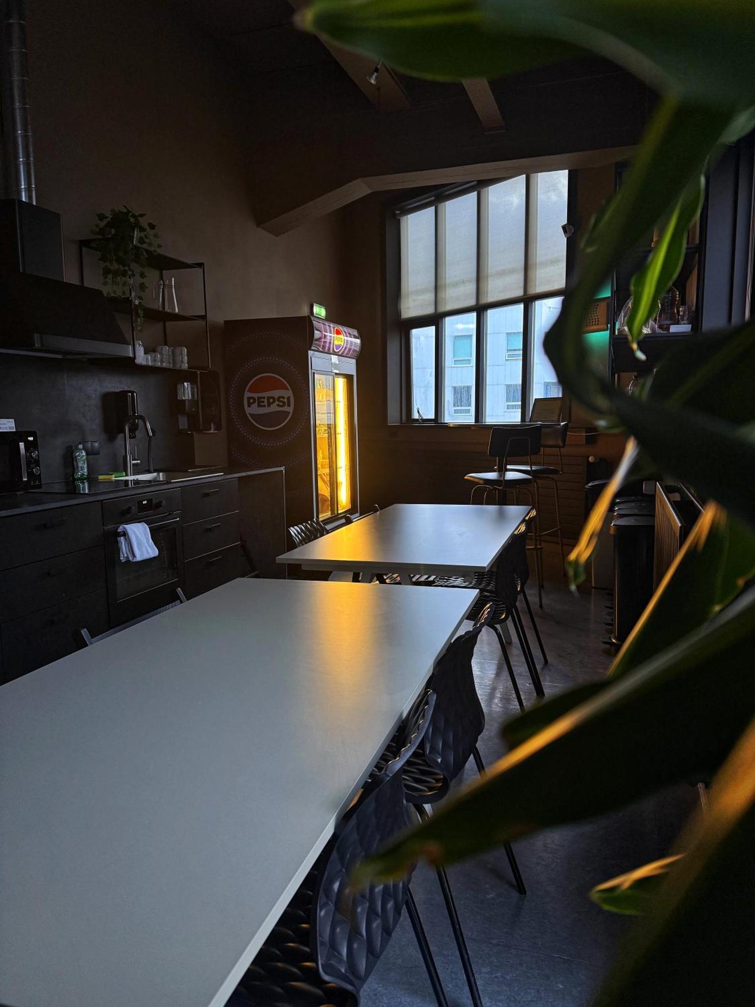 Nordic Hostel Рейкьявик Экстерьер фото