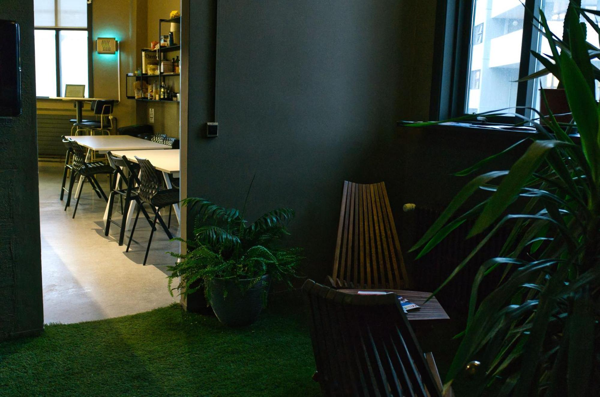 Nordic Hostel Рейкьявик Экстерьер фото