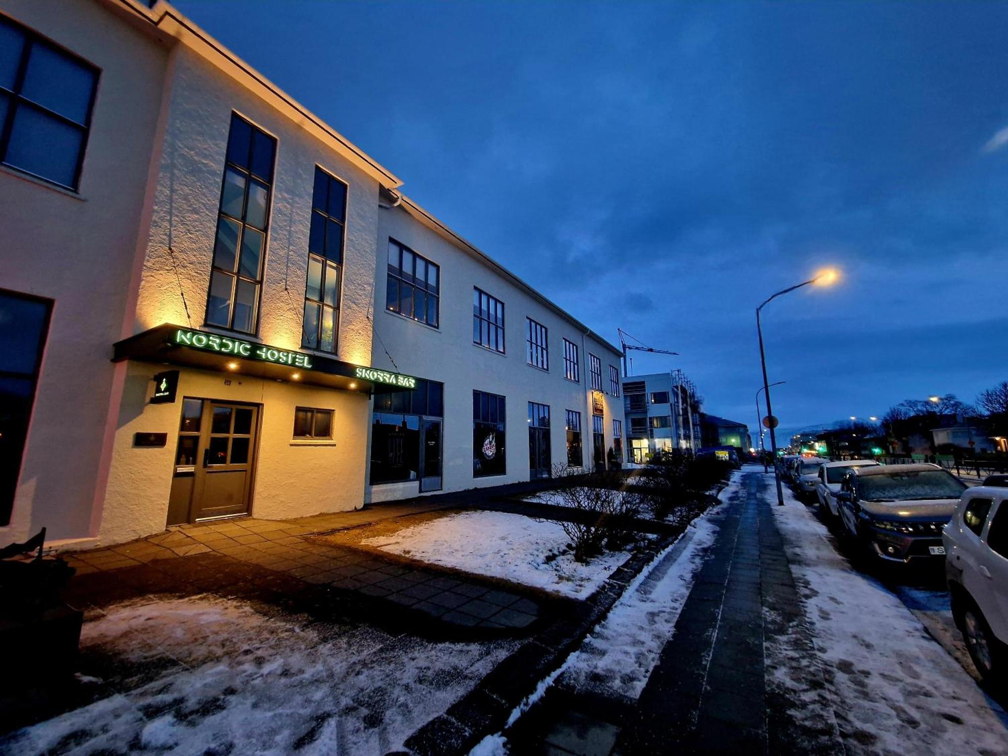 Nordic Hostel Рейкьявик Экстерьер фото